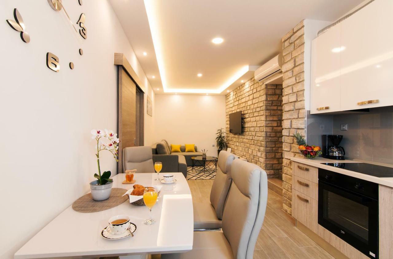 Apartment Stela - Private Terrace & Parking ซาดาร์ ภายนอก รูปภาพ